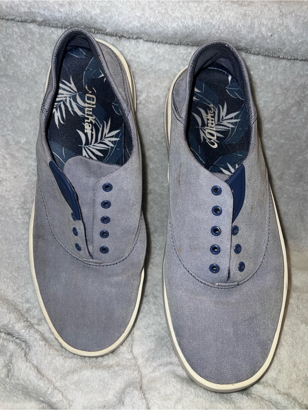 Olukai tradewind sneakers men size 9.5